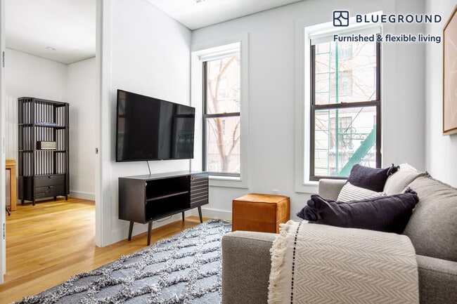 Photo - 59 Thompson St Unit SI FL2-ID547