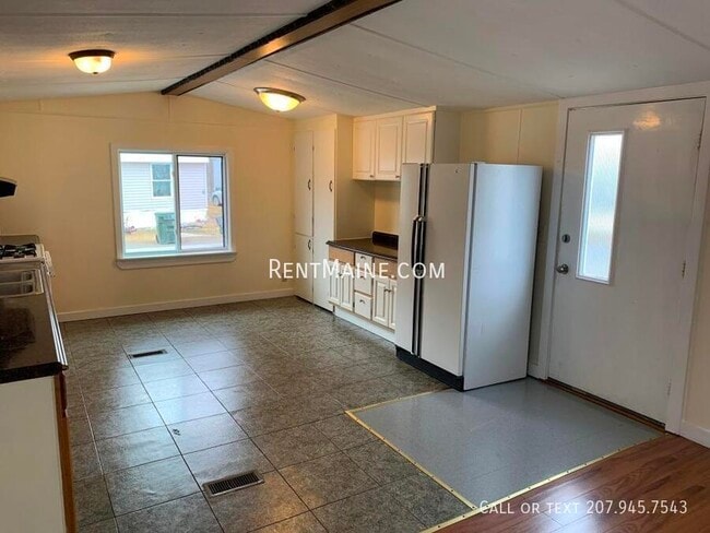 Photo - 14 Pheasant Hill Mobile Home Park