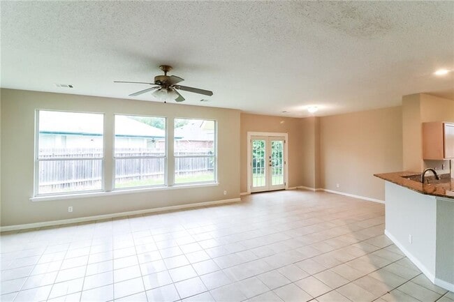 Photo - 1628 War Horse Ln