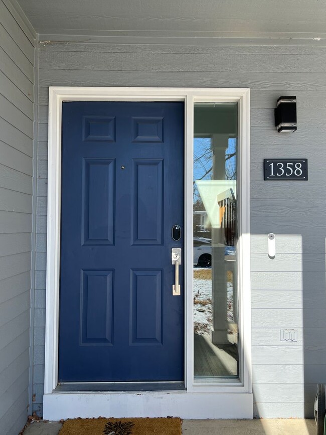 Photo - 1358 Banner Cir