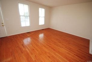 Sala de estar - 915 Catherine St