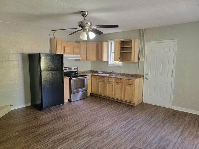 Photo - 1118 Oaklawn St