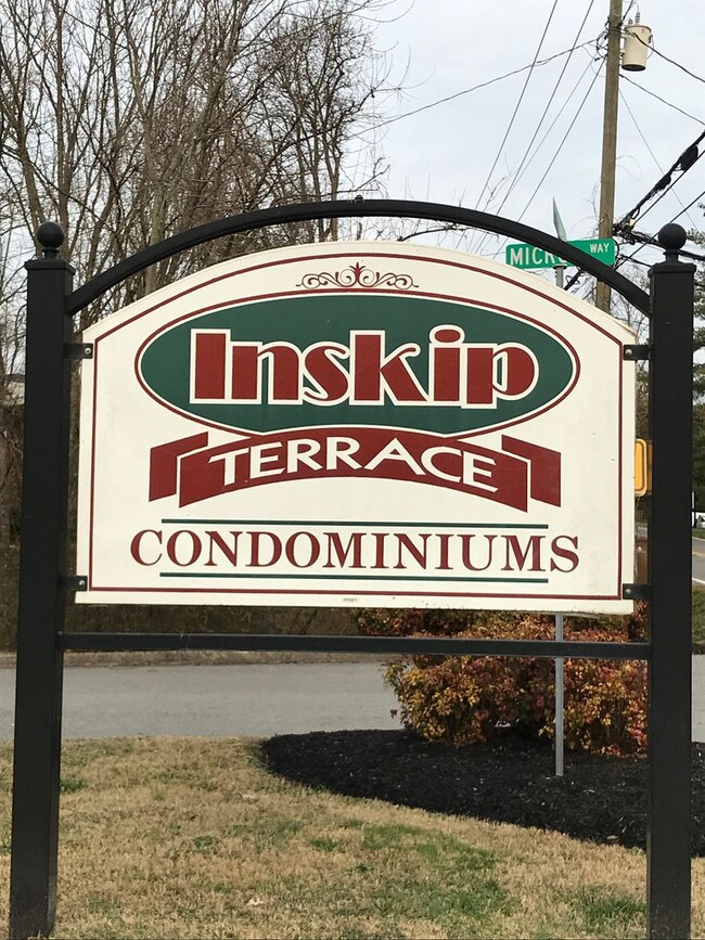 Photo - Lovely 2 Bd/1.5 Ba Townhouse