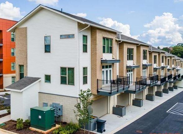 Building Photo - 730 Glenwood Ave SE Rental