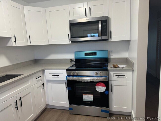 4730 NW 10th Ct Unidad 112
