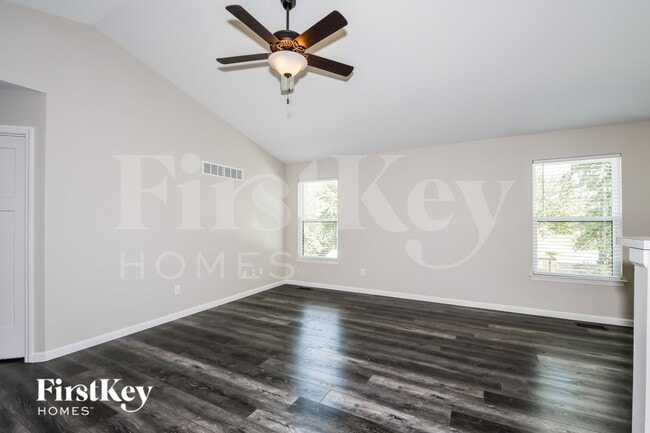 Photo - 2220 Tenbrook Rd