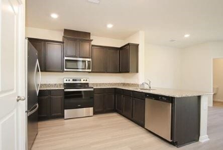 Photo - 545 Bains St