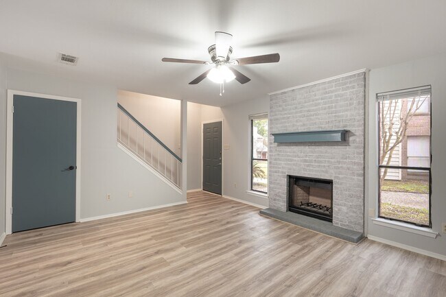 Photo - 1904 Dartmouth St Unit G4