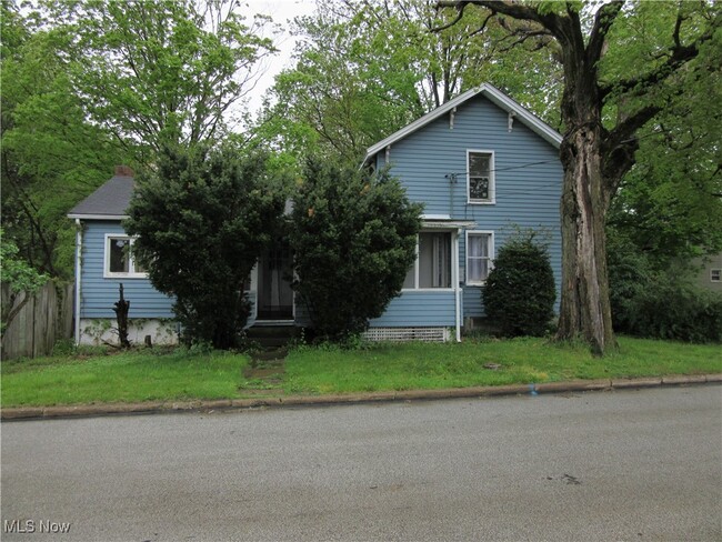 Photo - 128 Eagle St Casa