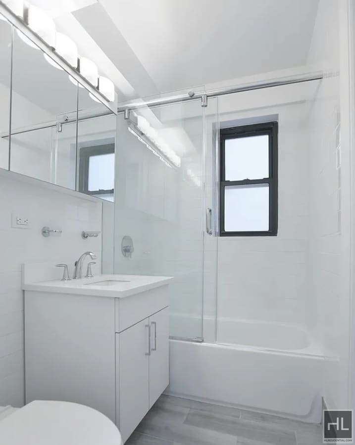 E 16 ST - E 16 ST Unidad 16J