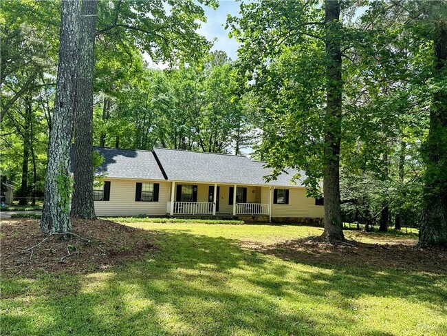 Photo - 640 Hemphill Rd Casa