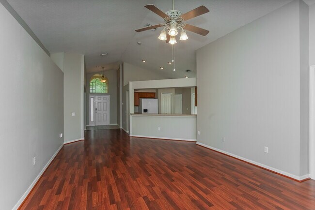 Photo - 12817 Kings Lake Dr