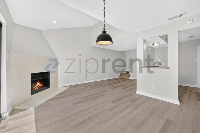 Unit Apt 6H