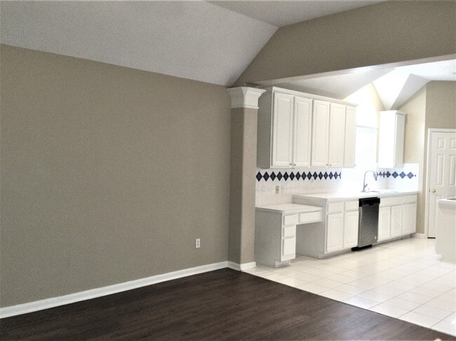 Photo - 15007 Red Cedar Bluff Ln