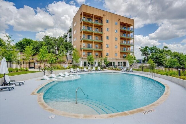 Building Photo - 4802 S Congress Ave Unit 404 Rental