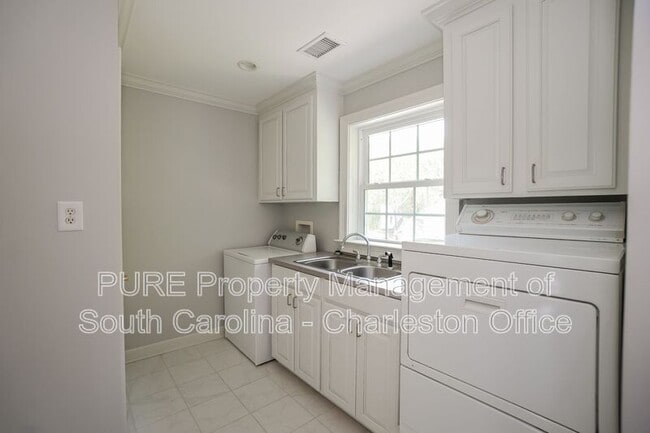 Photo - 1166 Waterfront Dr