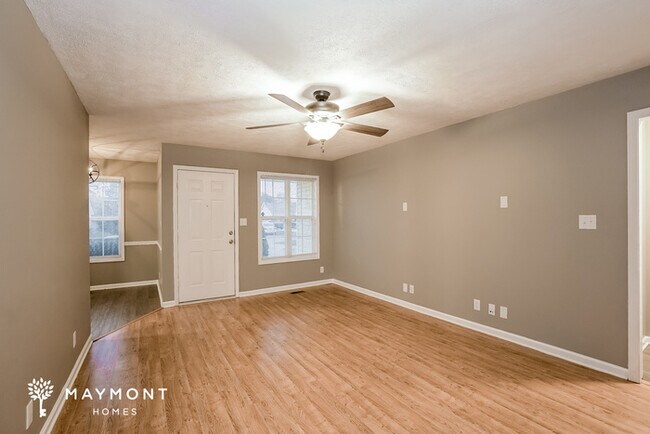 Photo - 451 Cranklen Cir