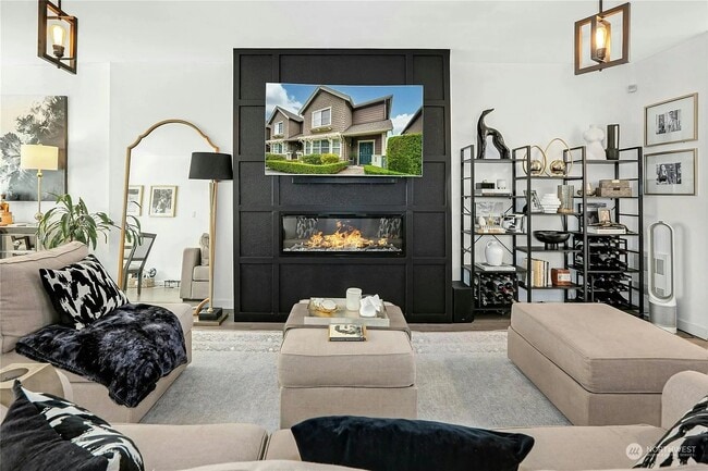 Photo - 2436 NE Park Dr
