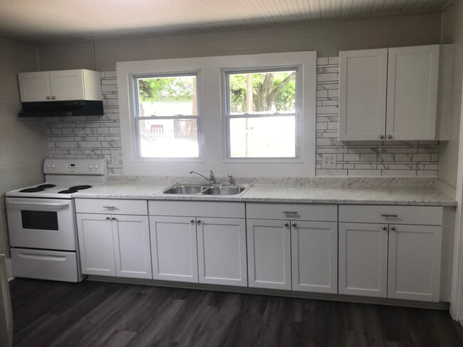 Photo - 506 Pickens St