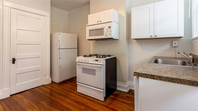Cocina totalmente equipada - 532 Riddle Rd Unidad Apt. 1