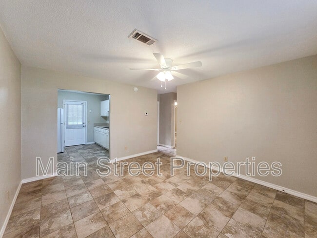 Photo - 7816 Sabra Dr