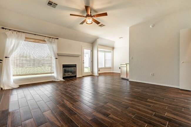 Photo - 1119 Polk St