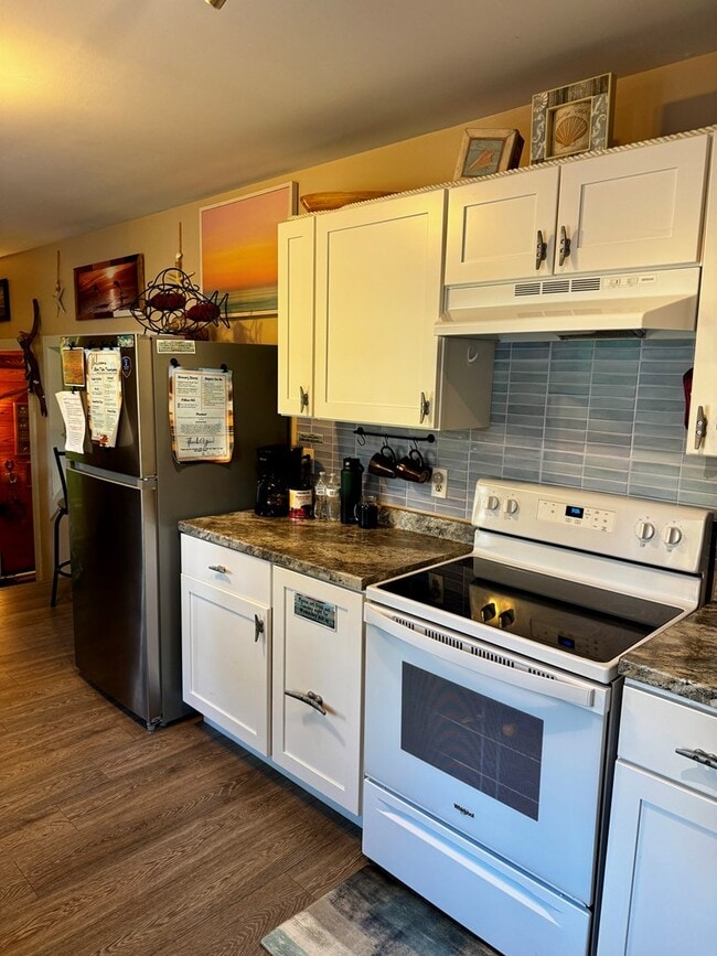 Photo - 5210 Deep Hole Rd