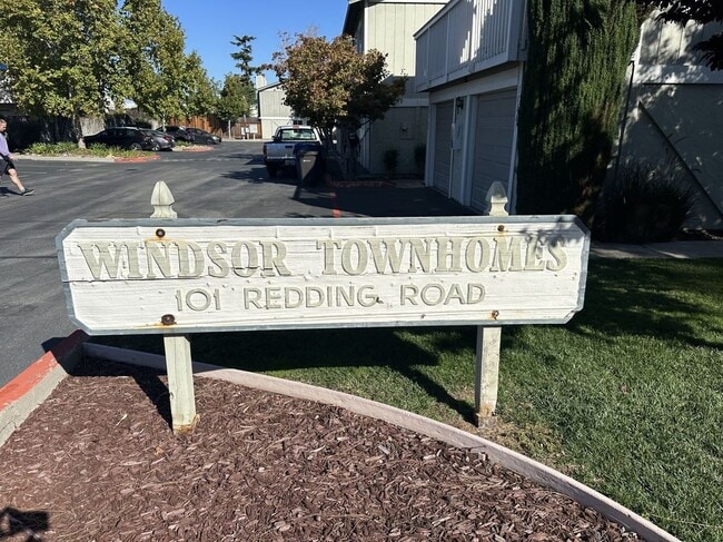 Photo - 101 Redding Rd