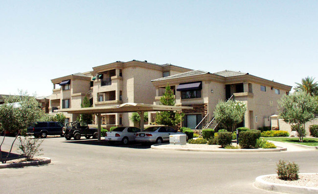 Building Photo - Waterside at Ocotillo Rental