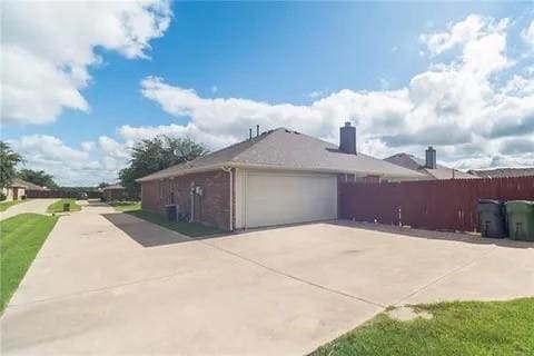 Photo - 554 Wyoming Dr