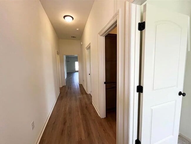 Photo - 20507 Stone House Rd