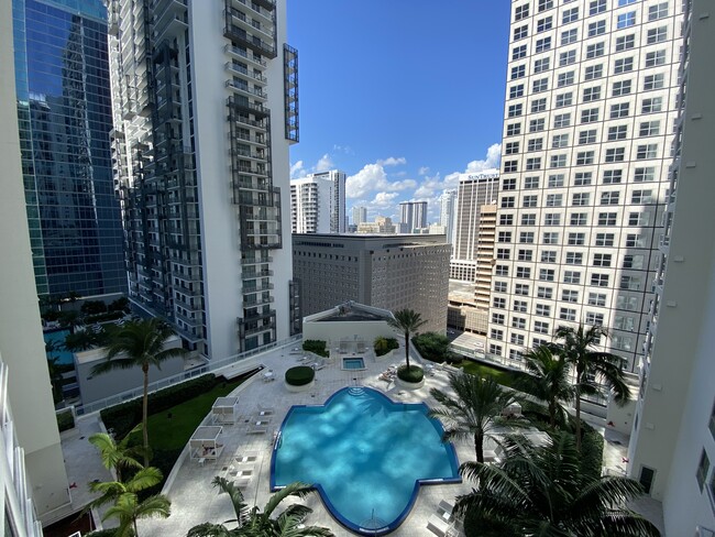 View - 300 S BISCAYNE Blvd Condo Unit 1805