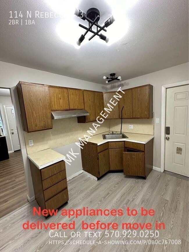 Building Photo - 114 N Rebecca Ave Unit 3