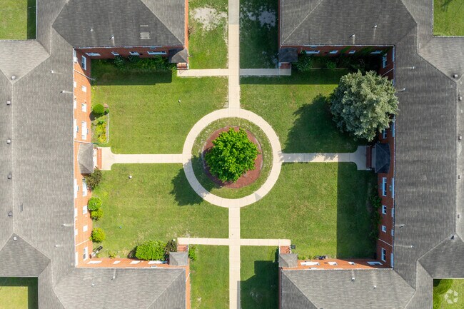 Crossroads Manor Apartments