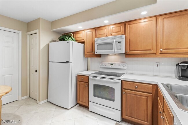 Photo - 28076 Cavendish Ct Unit 2102
