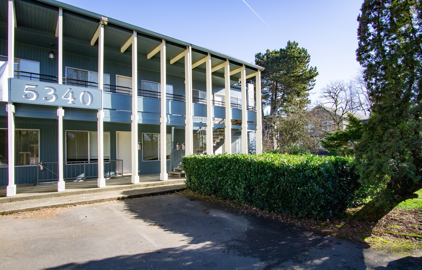 Photo - Milwaukie Avenue Apartments