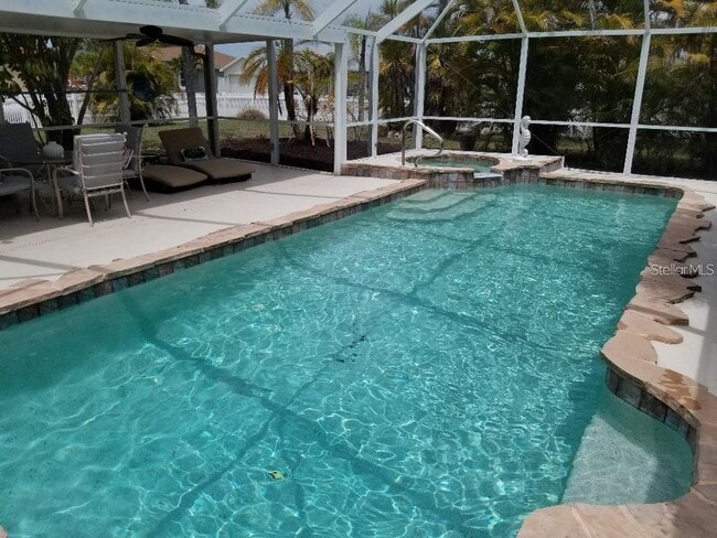 Photo - 13349 Buckett Cir
