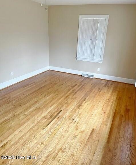 Photo - 211 Nichols Dr