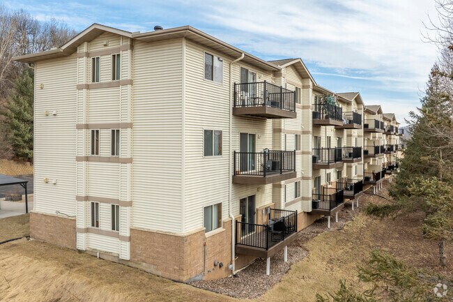 Photo - Pine Ridge Apartment Homes