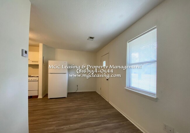 Photo - LeGrand Retirement Village Unit 303-1 SE Grand Ave