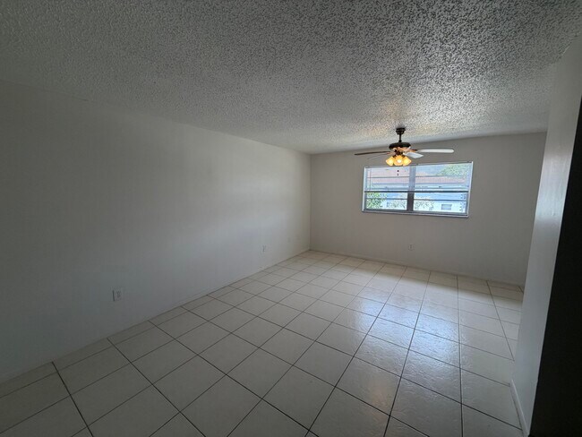 Photo - 650 SW 2nd Ave Unit 248E