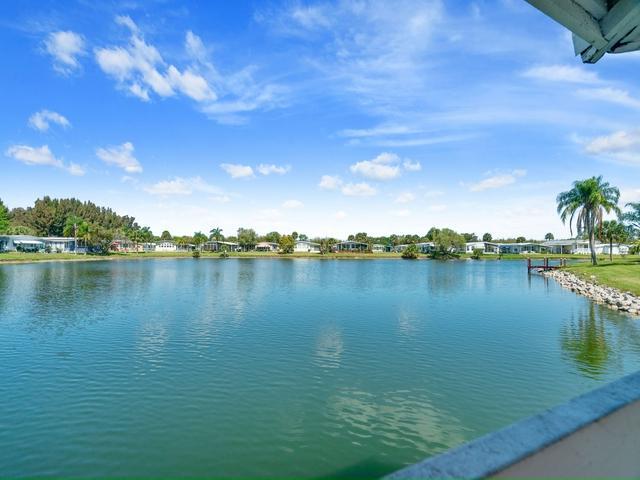 Photo - 7300 20th St