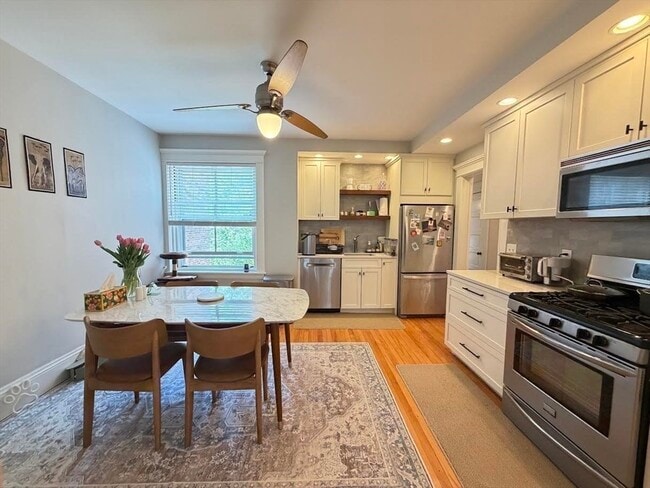 Building Photo - 3 Dana St Unit 15A