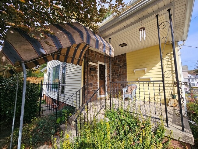 Photo - 54 Bemis Ave