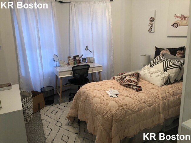 Photo - 716 Columbus Ave Unit 8