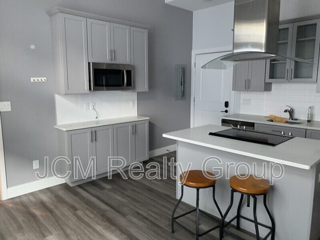 Photo - 189 Washington St Unidad 6 / 4th Floor Rental