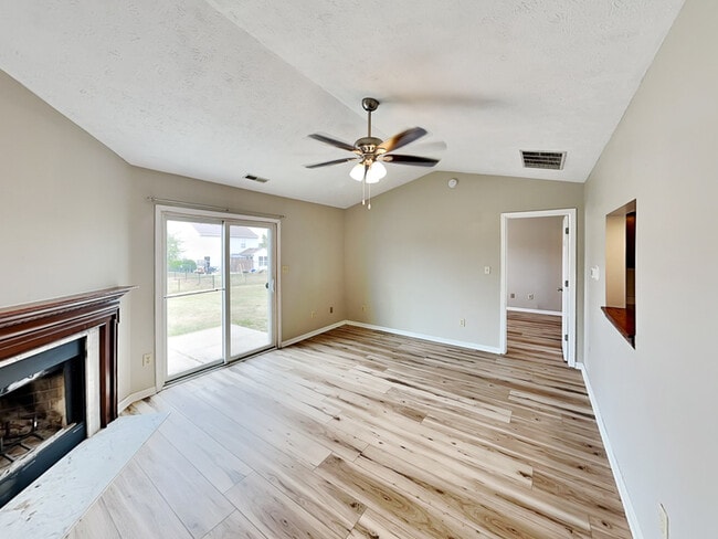 Photo - 1320 Mulberry Ct