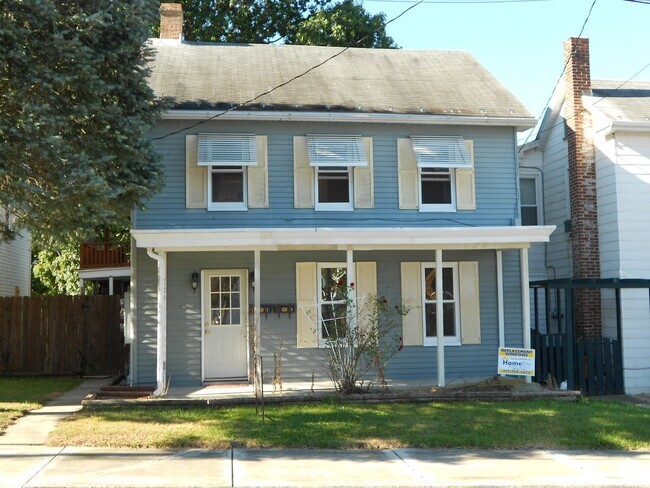 Building Photo - 224 W North St Unit A Rental