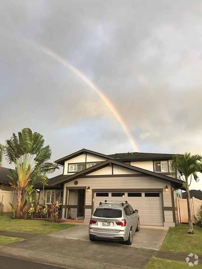 Building Photo - Spacious, Stylish, and Perfect for Enterta... Rental