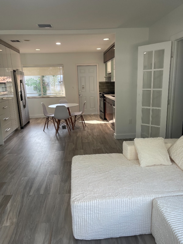 Photo - 20 NW 45th St